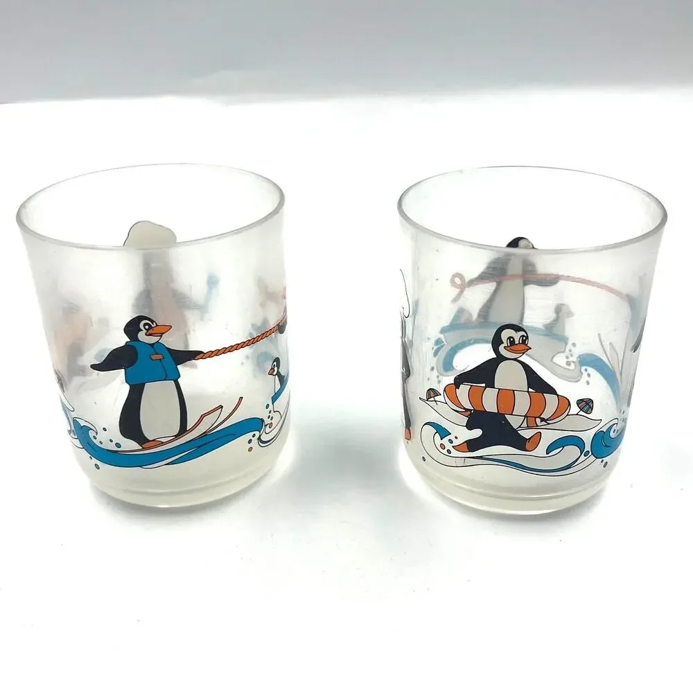 Vintage Plastic Penguins Cups Summer Sports Water‎ Skiing BBQ Swimming Beach